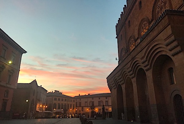 Debutta "Music Alt Festival". Tre giorni di musica e incontri in Piazza del Popolo