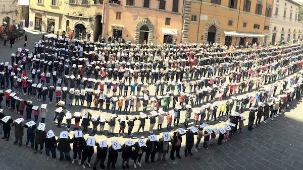 "Matematica Sπortivamente". Scuole in piazza per il "Pi Greco Day"