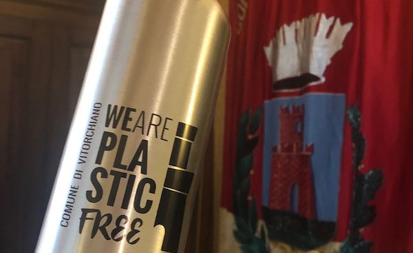 Il Comune incentiva le buone pratiche. In arrivo le nuove borracce "Plastic Free"