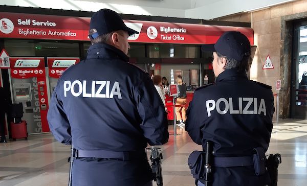 Controlli della Polfer nelle stazioni di Umbria, Marche e Abruzzo
