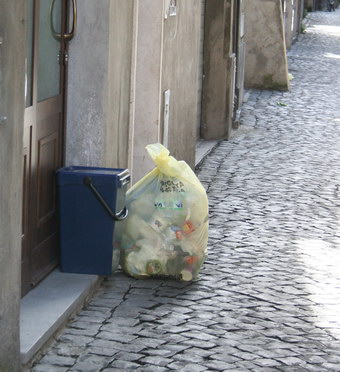 Orari di conferimento dei rifiuti "Porta a Porta" nel centro storico durante Umbria Jazz. Ritiro sacchi nuova fornitura