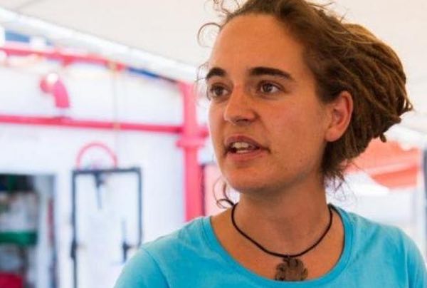 "In pensiero per la vita. Solidarietà per la comandante Carola Rackete"