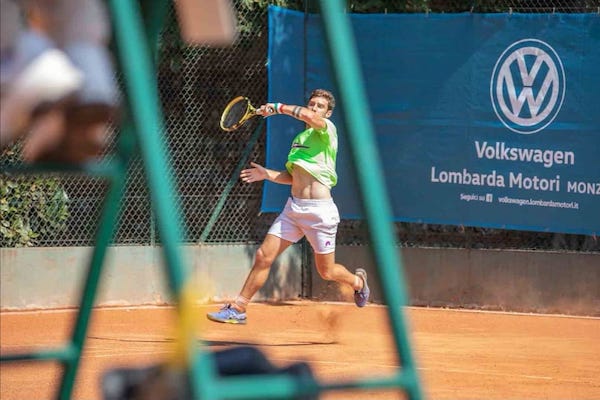 Torneo Open, il giovane tennista Raffaele Censini raggiunge l'atto finale