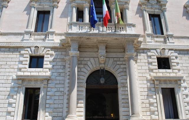 FdI: "Dimissioni Marini? Fine di un'epoca. Tutti i fallimenti del governo rosso in Umbria"
