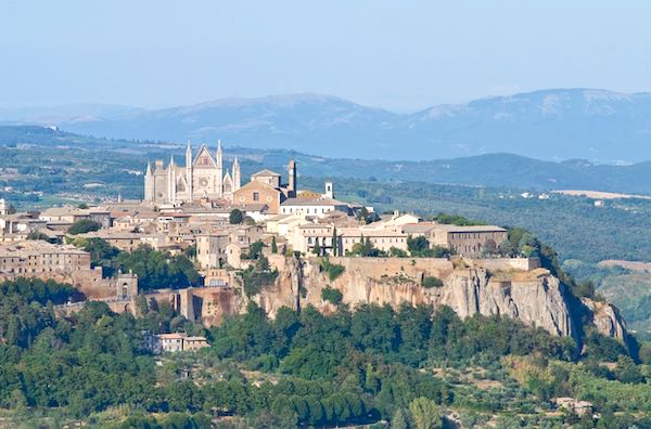 Ripresa turismo, Filcams Cgil: "L'Umbria del Sud sia protagonista all'insegna della sostenibilità e del buon lavoro"