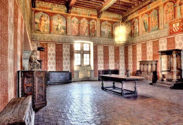 Caccia al Tesoro Fotografica tra le sale del Castello Odescalchi di Bracciano