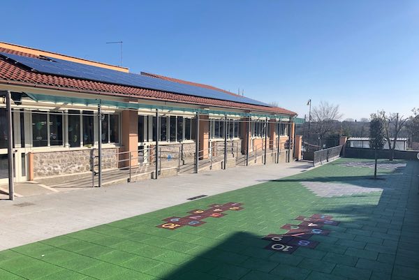 Al via i lavori per il cappotto termico alla scuola di Via Manzoni