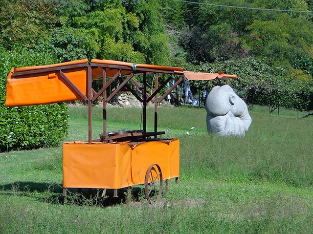 "A Quantum Experience". Silvia Piconi espone nel giardino di sculture "La Serpara"