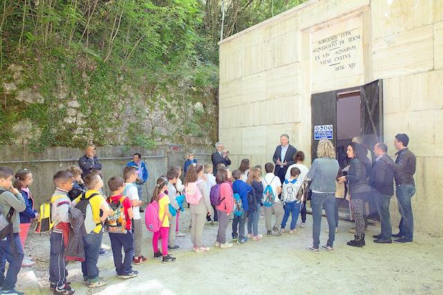 Acqua e rifiuti, le scuole visitano gli impianti della provincia