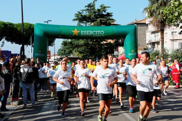 Scuola Sottufficiali e città insieme per la "StraViterbo 2019"