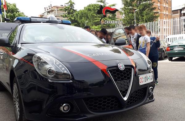 Studenti in visita al Comando Provinciale dei Carabinieri