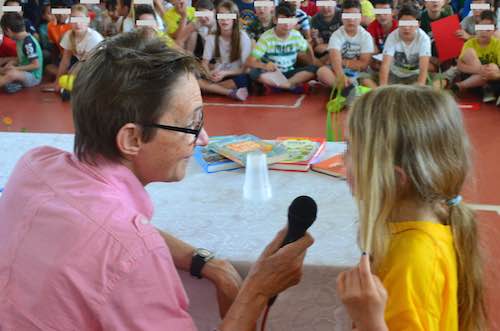 Susanna Tamaro incontra e incanta la scuola primaria di Sferracavallo