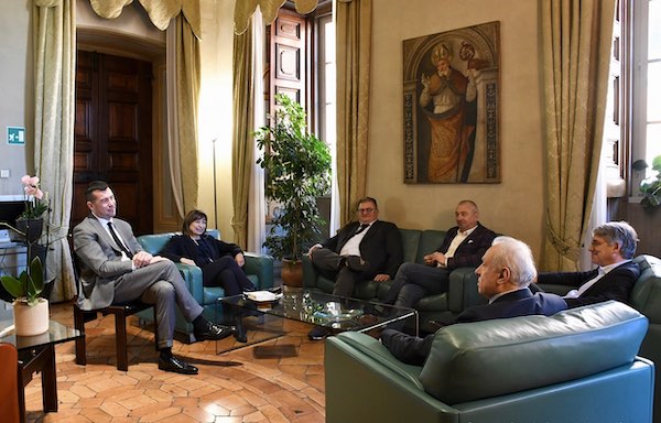 Donatella Tesei riceve a Palazzo Donini i vertici delle organizzazioni sindacali