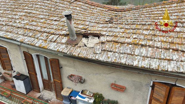 Vietato il transito in Via Neri a bus e mezzi con massa superiore a 3,5 tonnellate