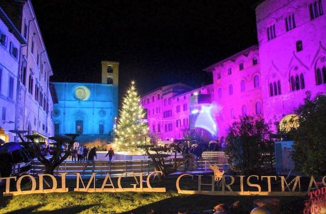 Todi Magic Christmas. Tra luci e musica, il Natale dà spettacolo