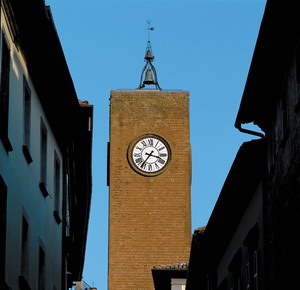 La torre del Moro. Quando le cose parlano