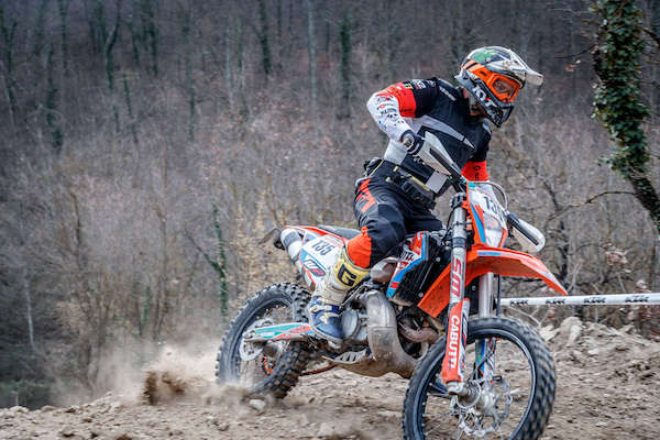 Motociclismo Umbria, parte bene la stagione 2021 con l'enduro e la scuola di cross