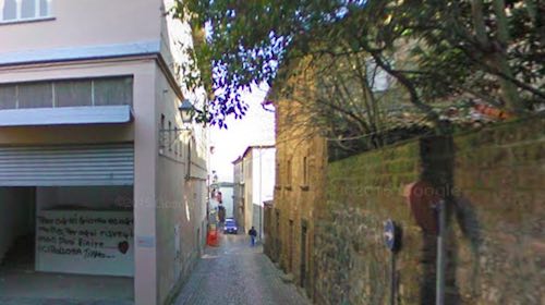 Via Pecorelli temporaneamente chiusa al transito delle auto