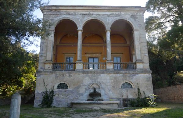 "Fasti e misteri della famiglia Bruschi Falgari" e "Dalle Arcatelle al tempo"