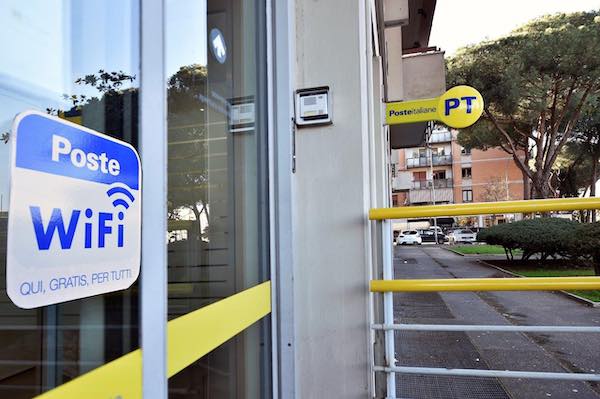 Nuovo orario per l'Ufficio Postale di Baschi