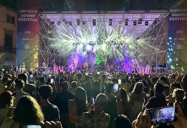 Il Teenage Dream Party aprirà la quarta edizione di "Orvieto Sound Festival"