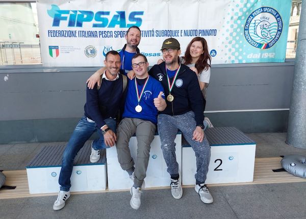 Emanuele Convito campione italiano assoluto di apnea indoor senza attrezzi