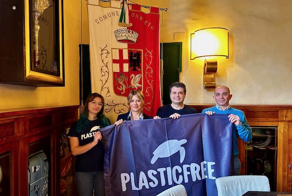 Siglato il protocollo d'intesa tra il Comune di Orvieto e l'Associazione Plastic Free