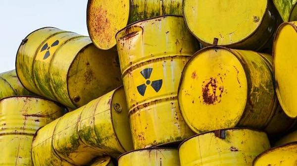 Assemblea pubblica contro il deposito dei rifiuti radioattivi nella Tuscia