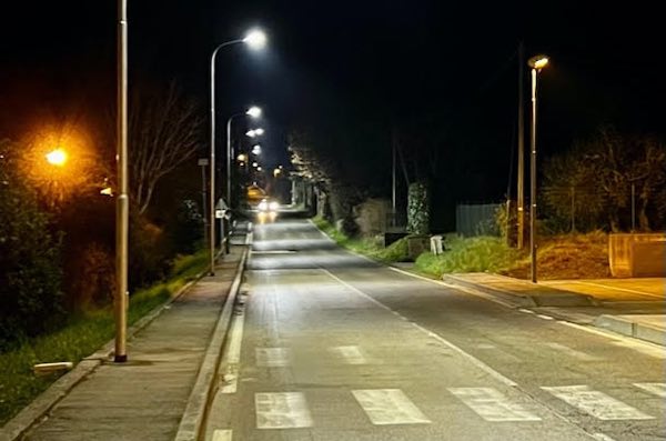 Iniziati i lavori per l'illuminazione in Via Bachelet. In arrivo lampade led a basso consumo