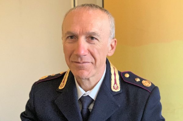 Il commissario capo della Polizia di Stato Lamberto Catterini va in pensione