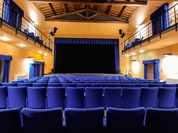 "I viaggi dell'arte sulla Via Francigena" al Teatro Comunale "Ettore Petrolini"