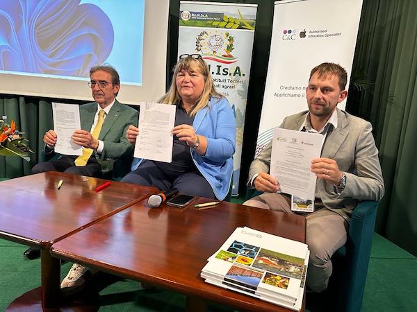 Protocollo d'intesa fra la Rete nazionale degli istituti tecnici e professionali agrari ad indirizzo enologico e l'Assoenologi, l'Unione nazionale di categoria dei tecnici vitivinicoli