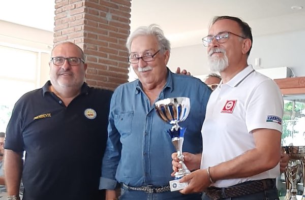 Filippo Graziosi del Veteran Car Club Viterbo si aggiudica il Trofeo Interclub