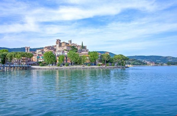 Fa scuola a livello internazionale il legame di gemellaggio tra Passignano sul Trasimeno ed Eltville am Rhein