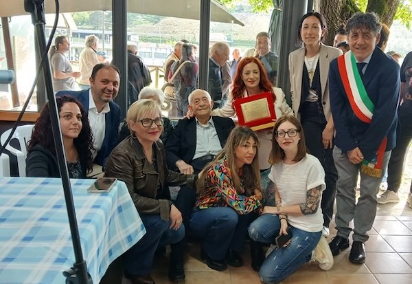 Festa grande per i 100 anni di Aldo Manni