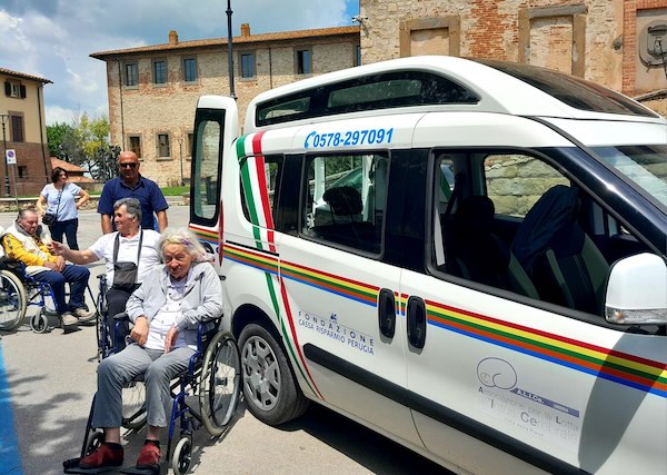 A.L.I.Ce. contribuisce alla giornata di vacanza della Residenza Protetta