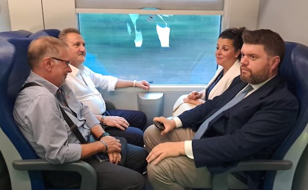 "Un pomeriggio di viaggio in compagnia dei nostri rappresentanti istituzionali"