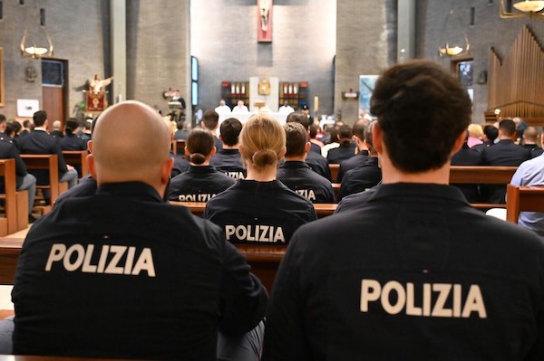 La presidente Proietti ringrazia le Forze dell'Ordine per la dedizione e il servizio alla collettività