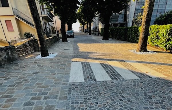 Conclusi i lavori di pavimentazione. "Un'opera che segna la riqualificazione dell'accesso al centro storico"