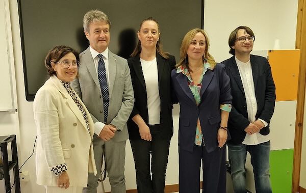 Partito il Liceo delle Scienze Applicate. Il benvenuto delle Istituzioni