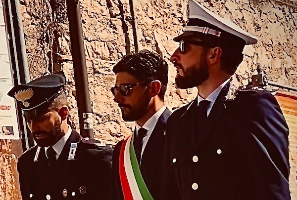 Rapina all'alimentari, Carabinieri e Polizia Locale arrestano i ladri