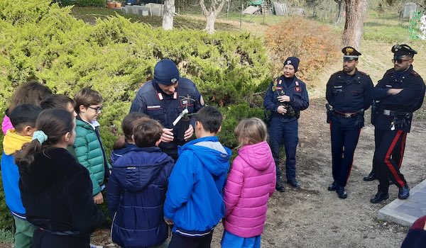 Piantare alberi, seminare speranza. La Festa Nazionale degli Alberi a Baschi