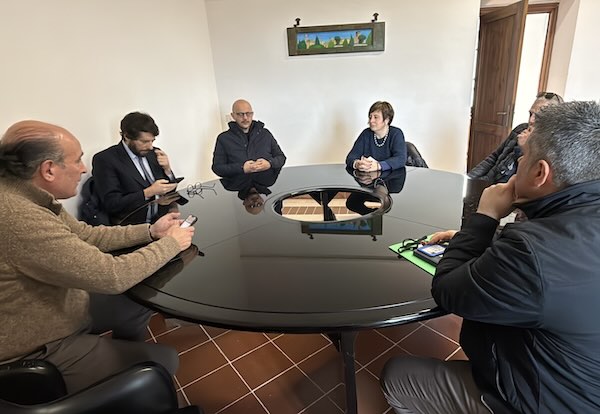 Emergenza abitativa risolta in tempi record, consegnate le chiavi di un alloggio Ers