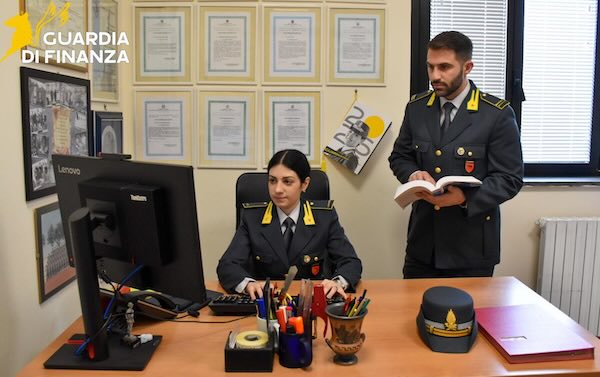 Lavori fantasma e truffa Superbonus 110%. Sequestri per oltre 180.000 euro