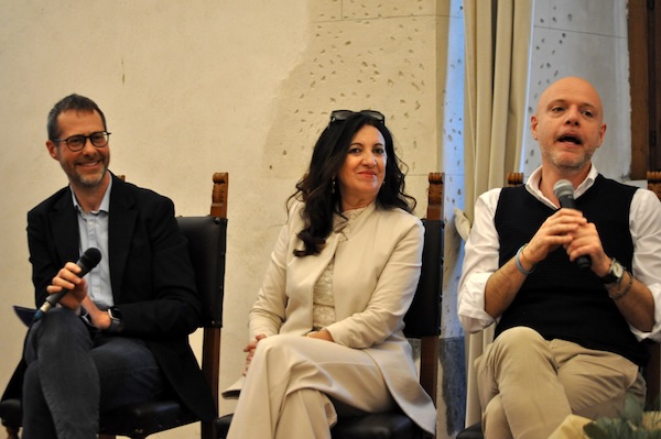 "Buon compleanno Lagodarte!". Quarant'anni di cultura, comunit&agrave; e visione