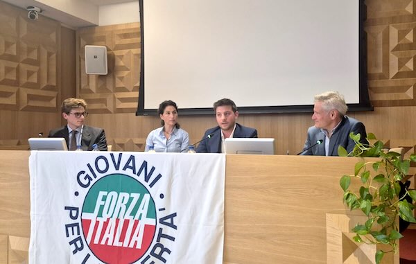"Oltre la crisi, servono coraggio e visione. Non possiamo rassegnarci alla fuga dei giovani e al declino dell'Umbria"