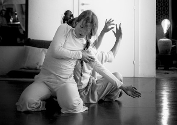 "L'Improvvisazione", performance di danza e musica a L'Officina Imagination Lab